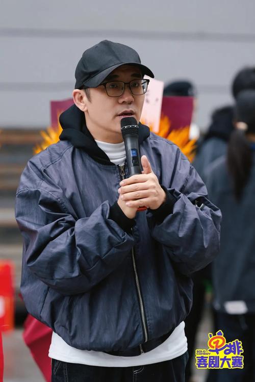 《单排喜剧大赛》开机,成都影视城入驻企业联合策划出品!
